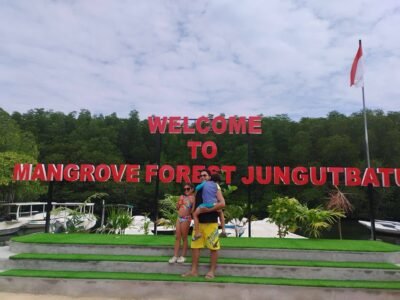 I-wayan-topik-nusa-putra8