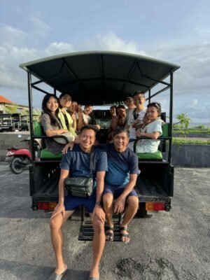 Putu-taxi-lembongan3